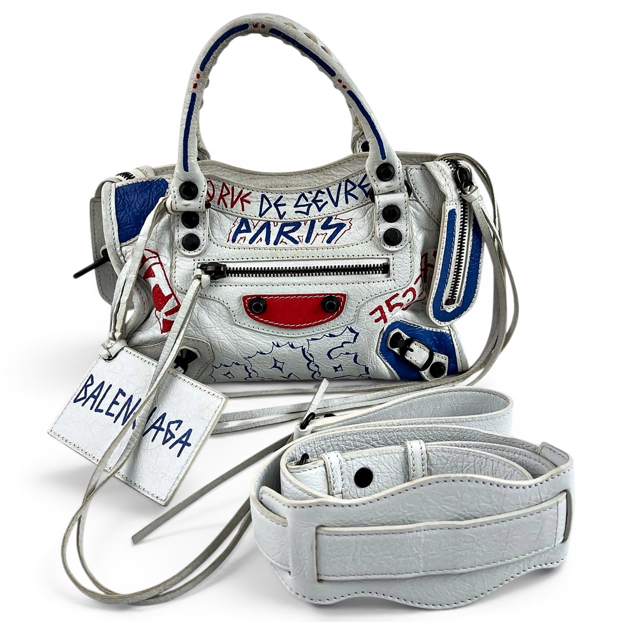 City leather handbag