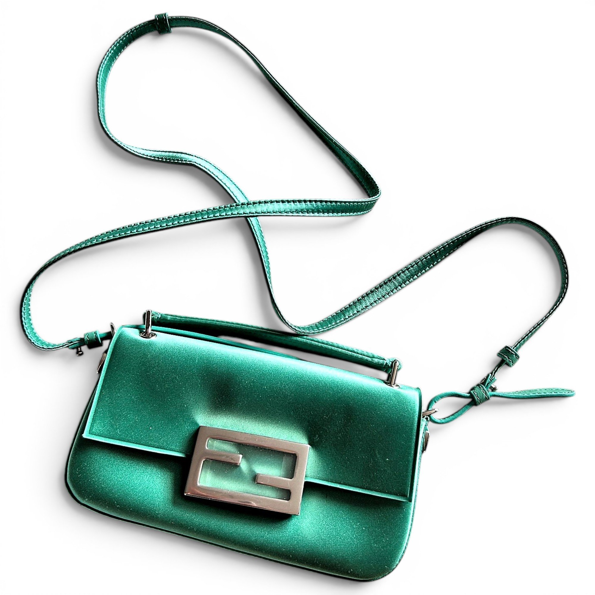 Baguette cloth handbag