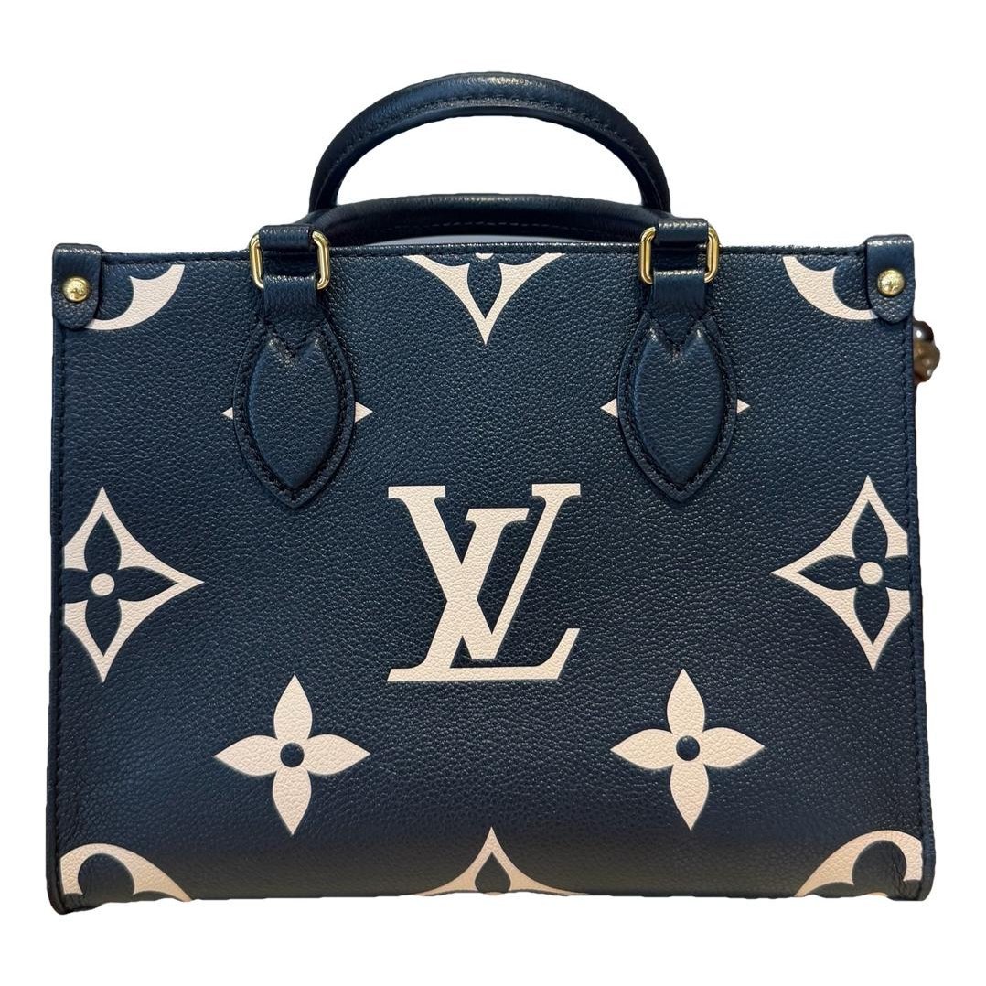 Onthego leather tote