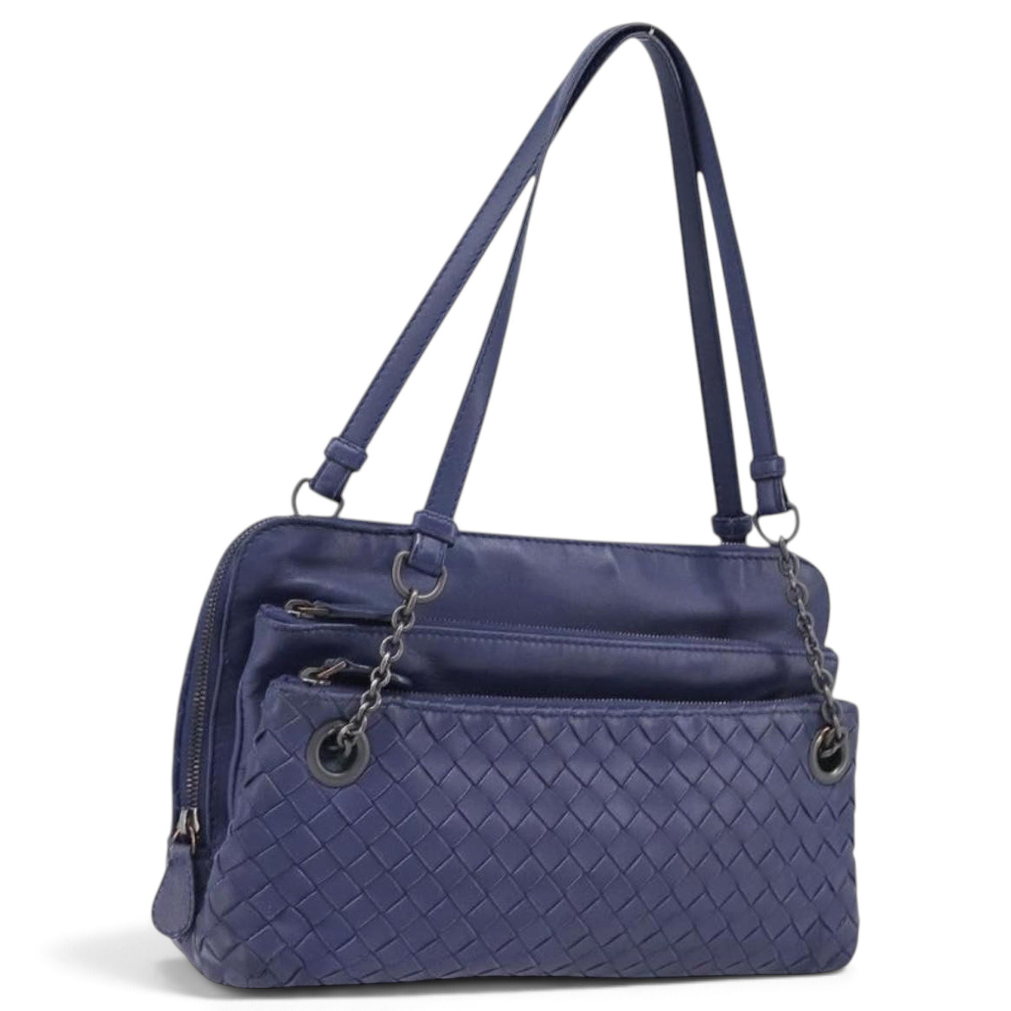 Veneta leather handbag