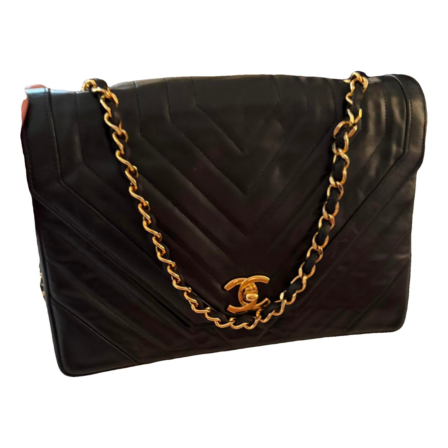 Timeless/Classique leather handbag
