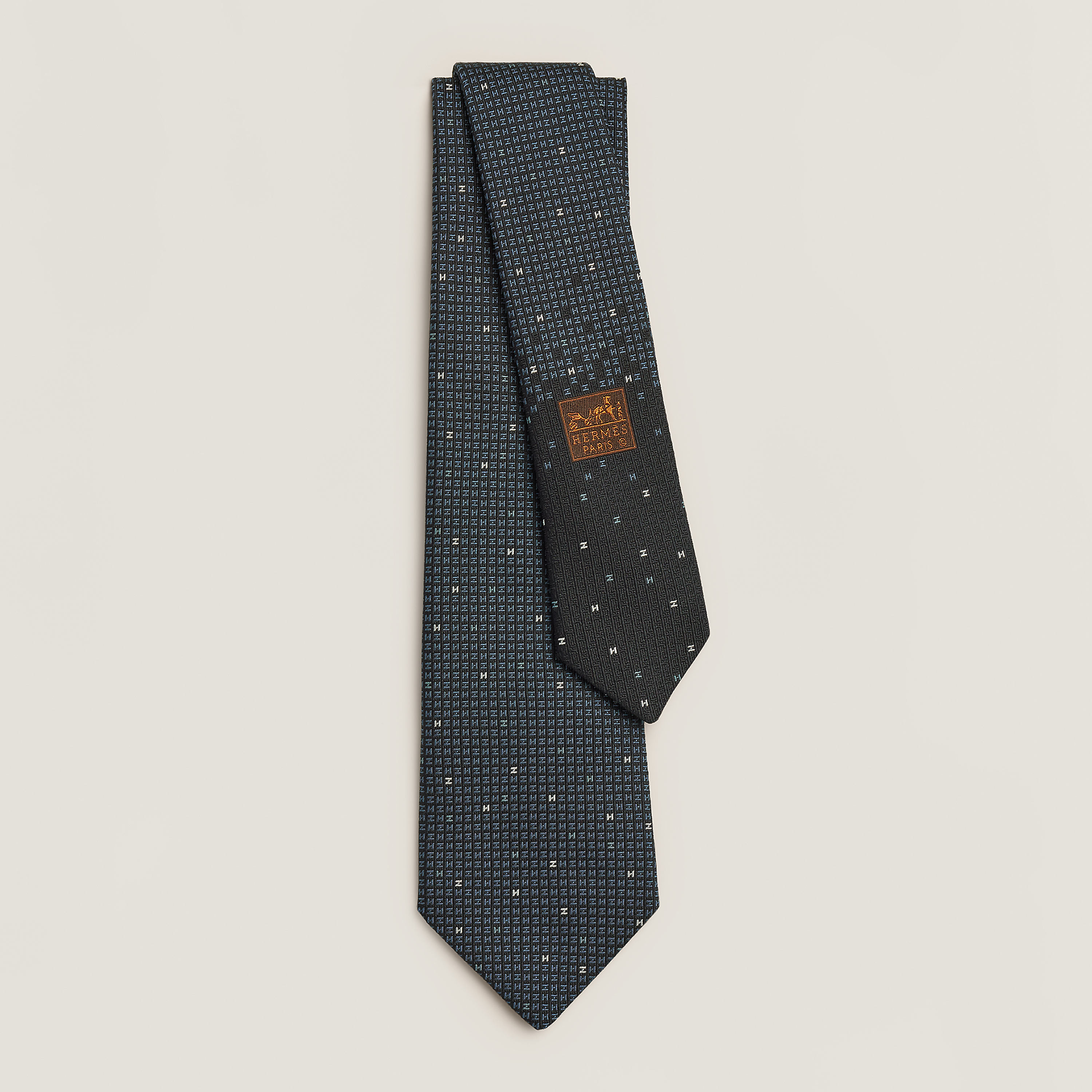 Arcade H tie