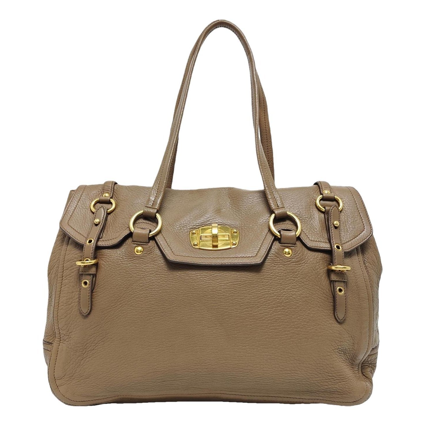 Leather handbag