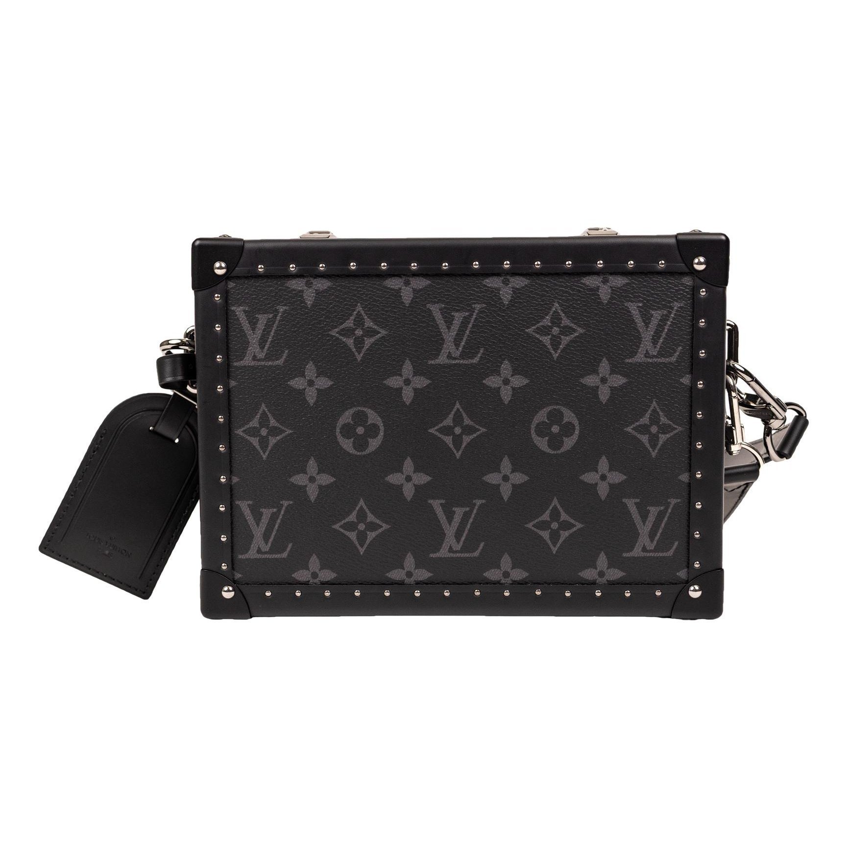 Louis Vuitton Leather handbag