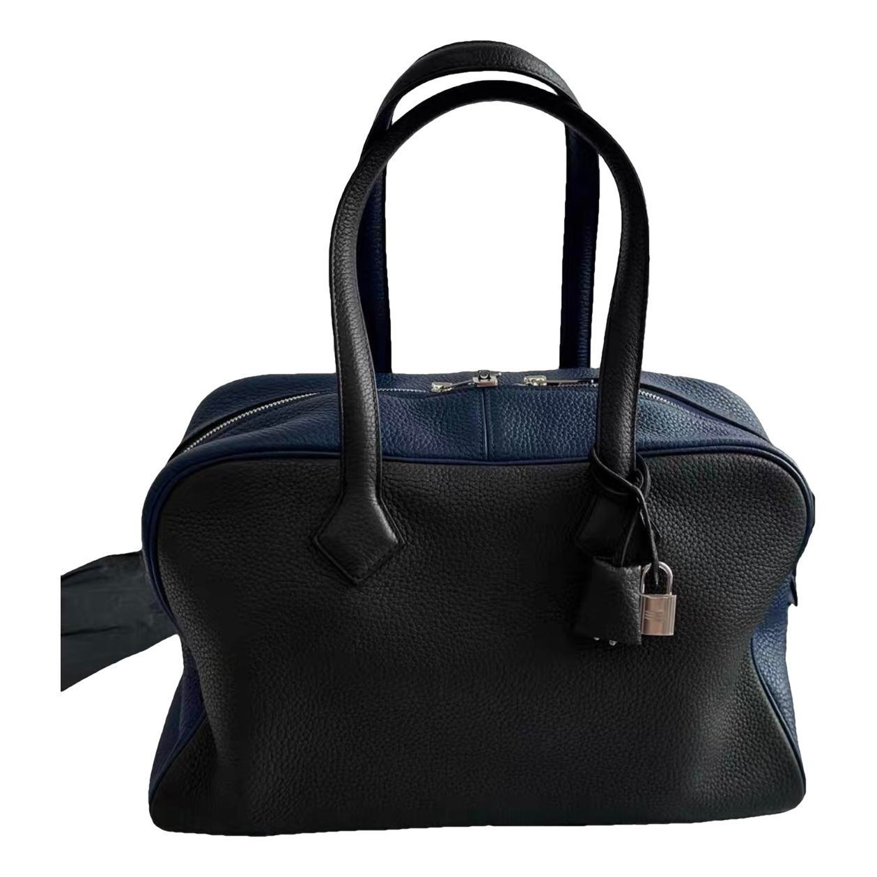 Victoria leather handbag