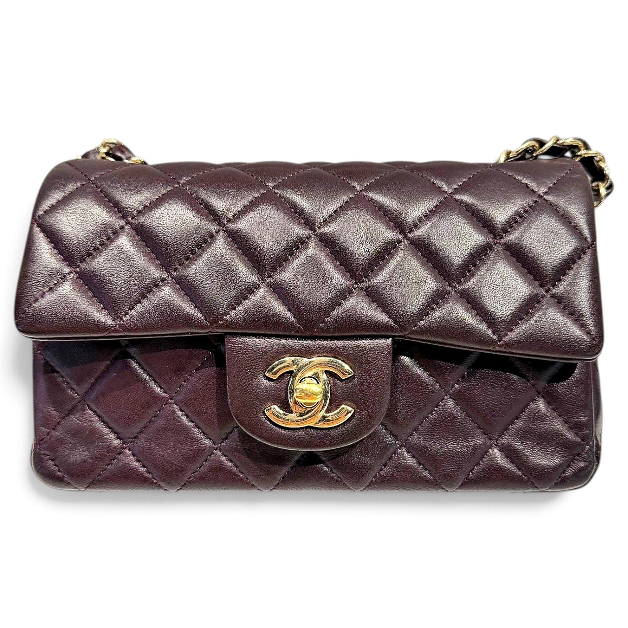 Chanel Timeless/Classique leather crossbody bag