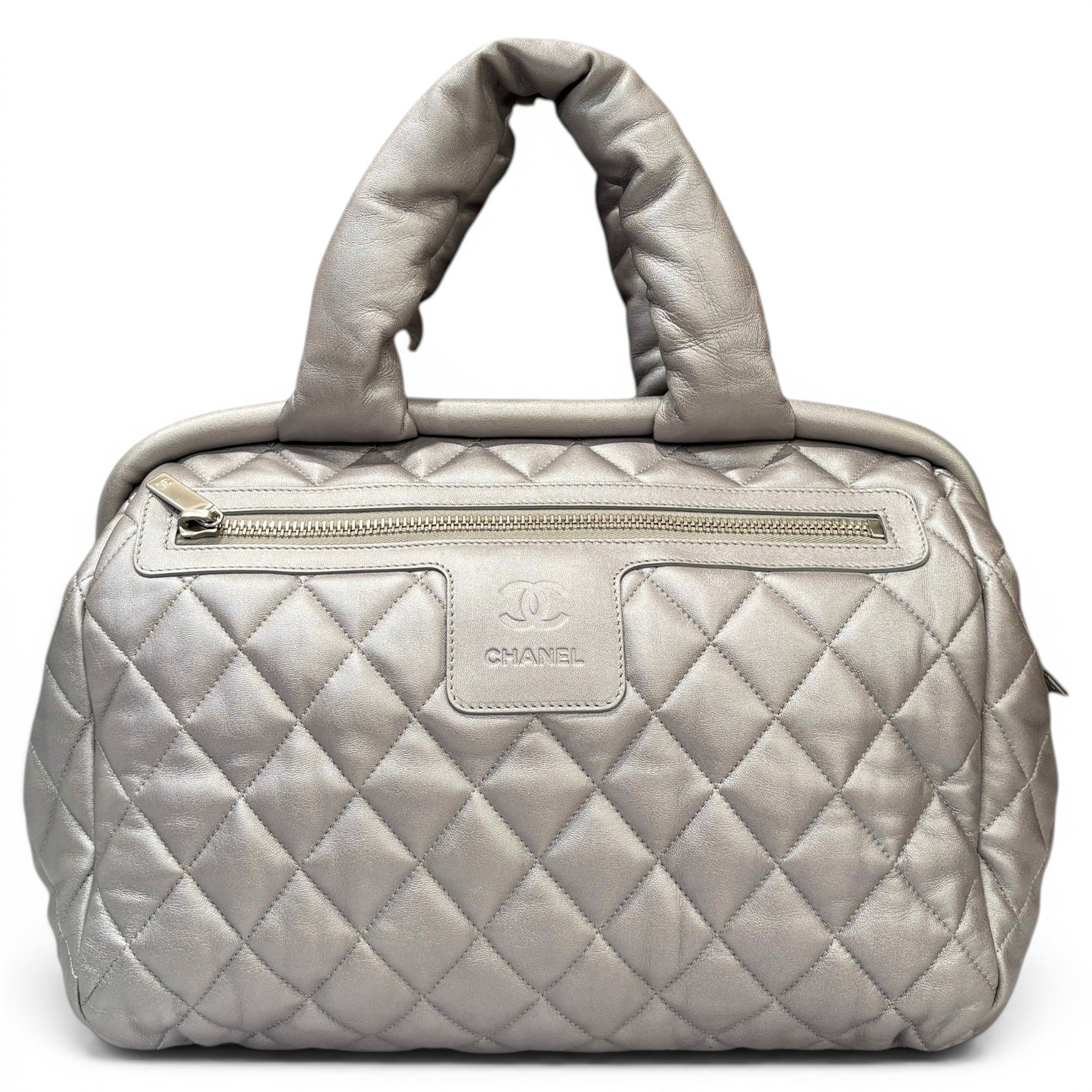 Cocoon leather handbag
