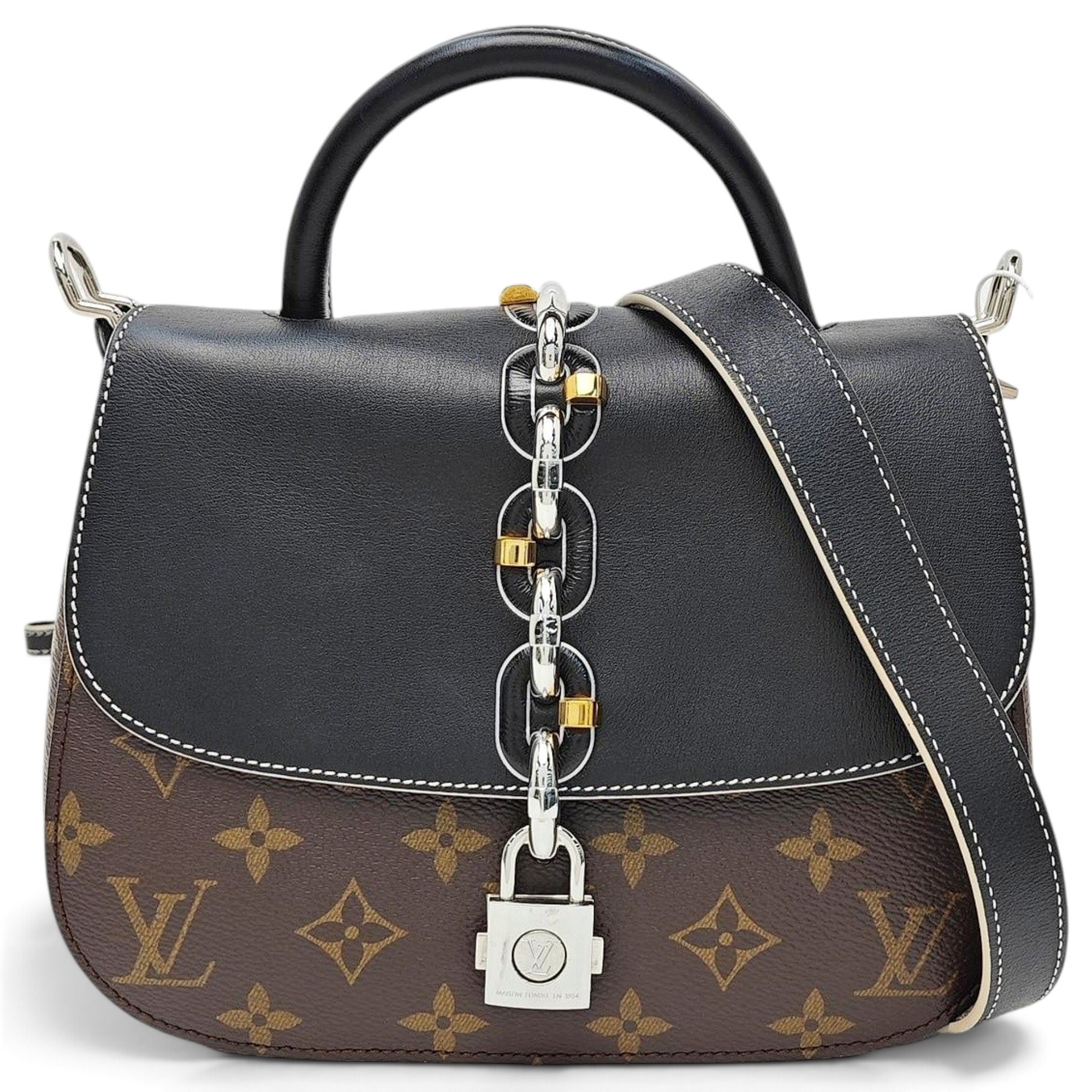 Chain It leather handbag
