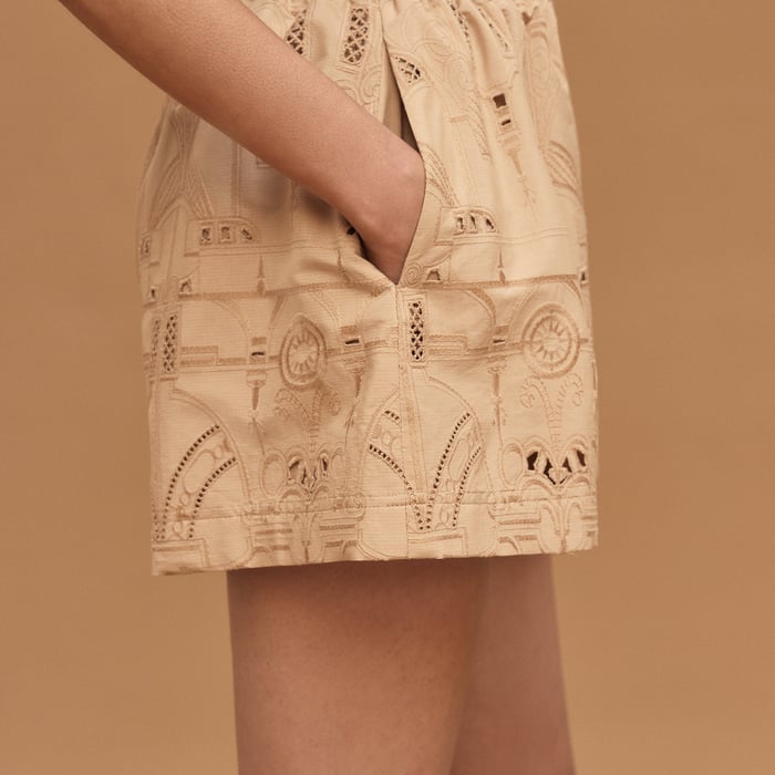 Beige Zénith Shorts With Embroidered Pouch