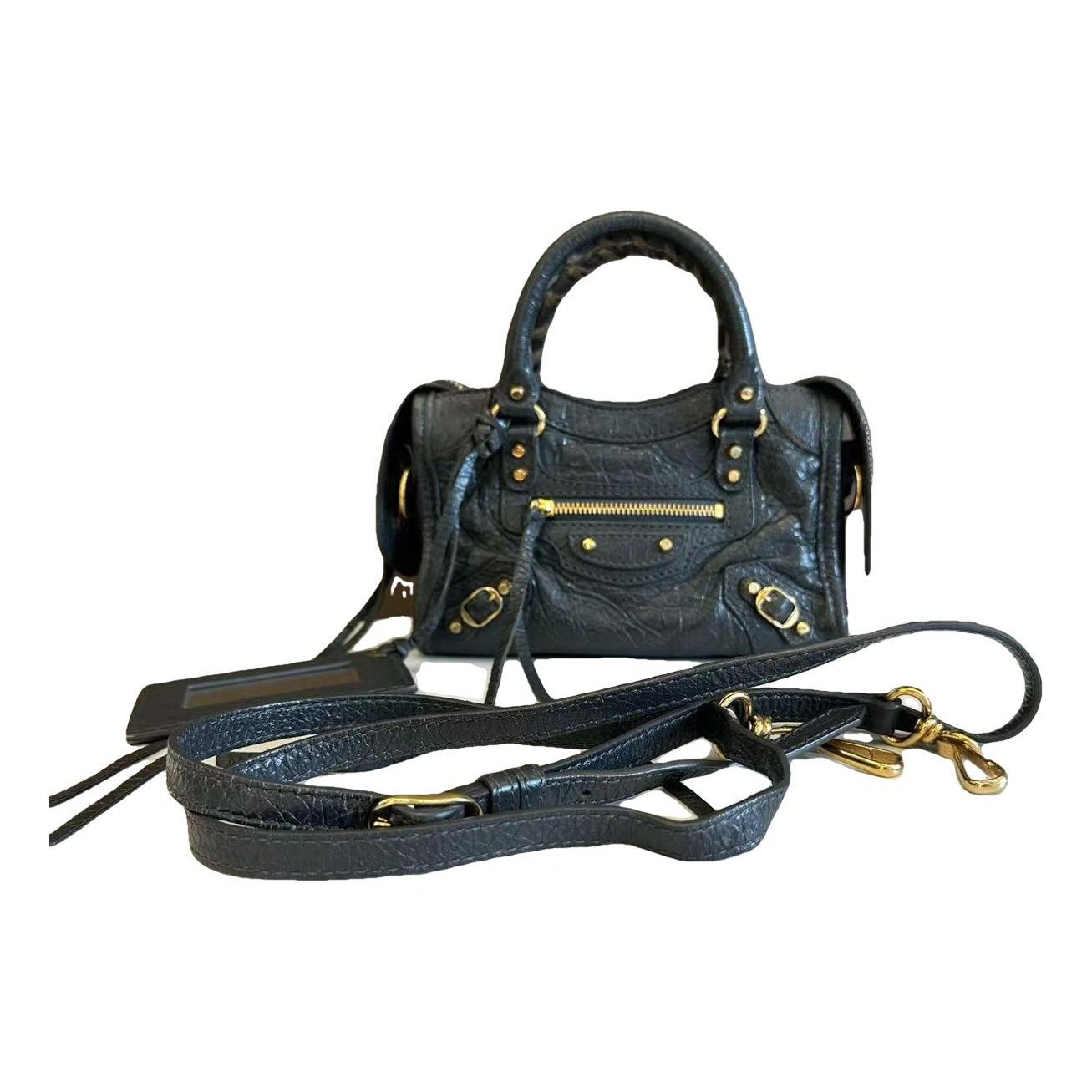 City leather handbag