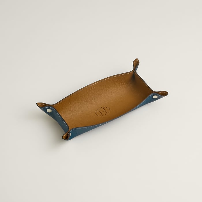 Mises Et Relances H Evelyne Pencil Case