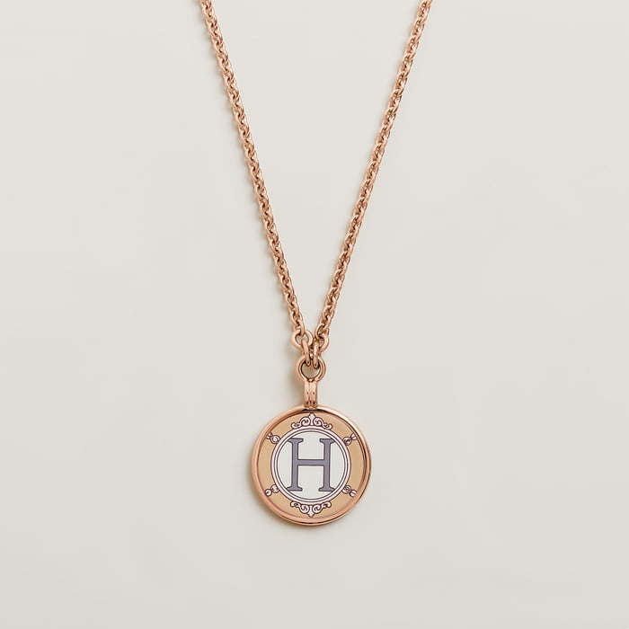Faubourg Medaille Blason Pendant, Small Model