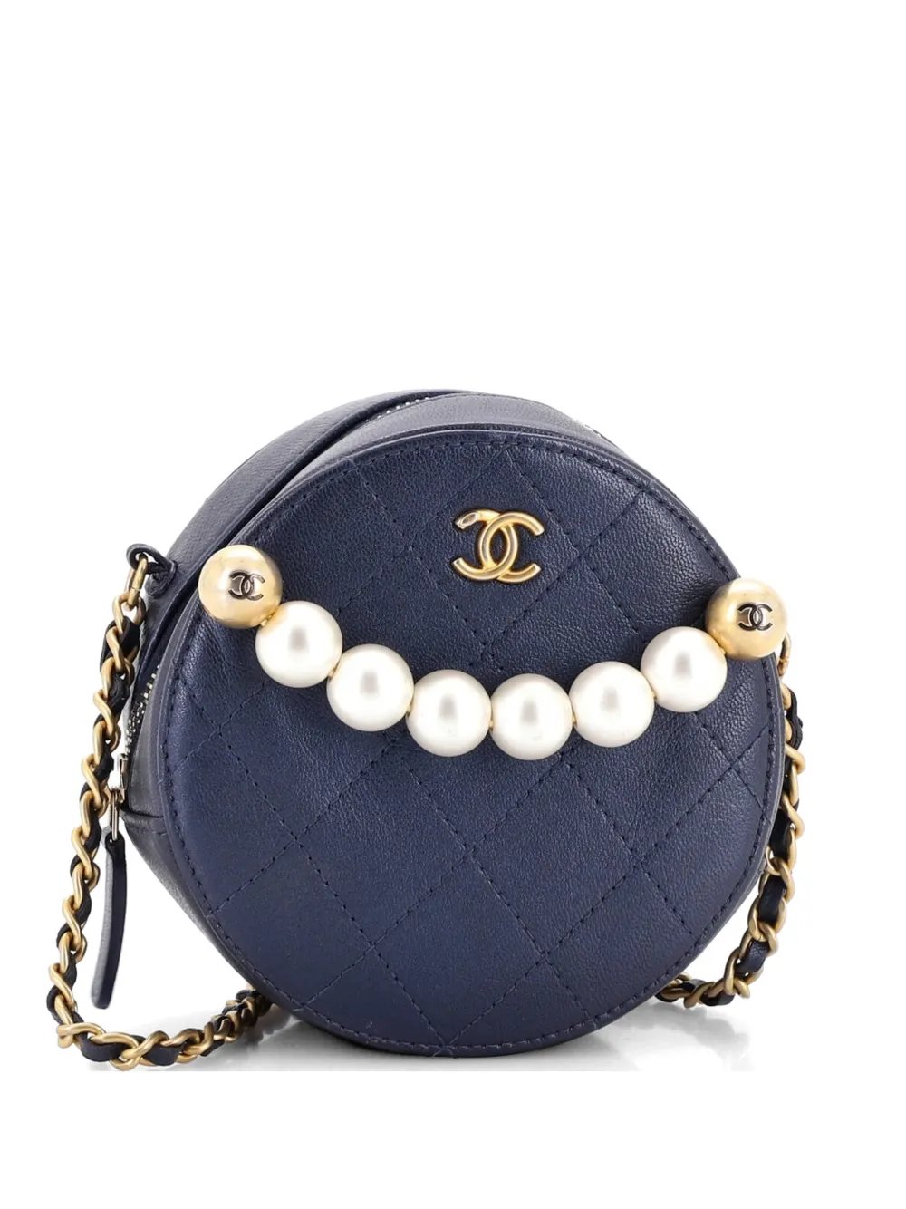 Chic Pearls Round Clutch with Chain Quilted Lambskin crossbody bag