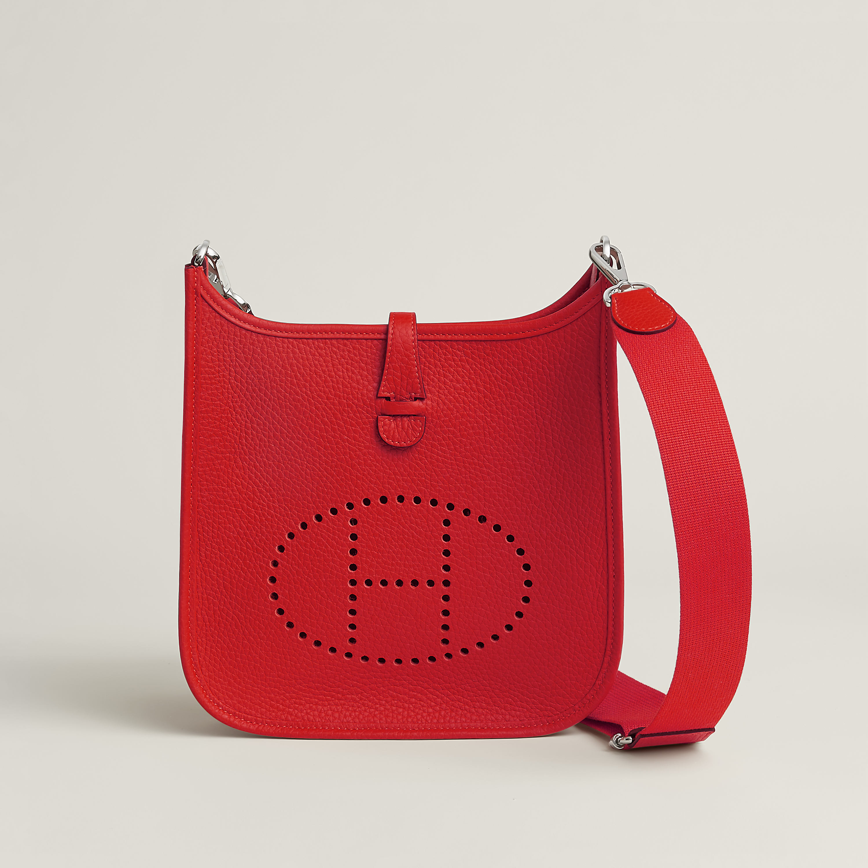Hermès Evelyne 23 in Rouge Radieux