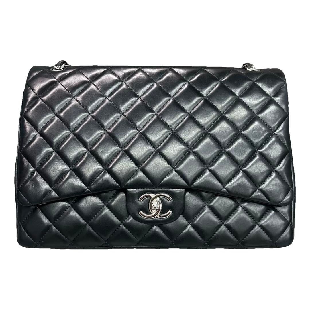 Timeless/Classique leather crossbody bag