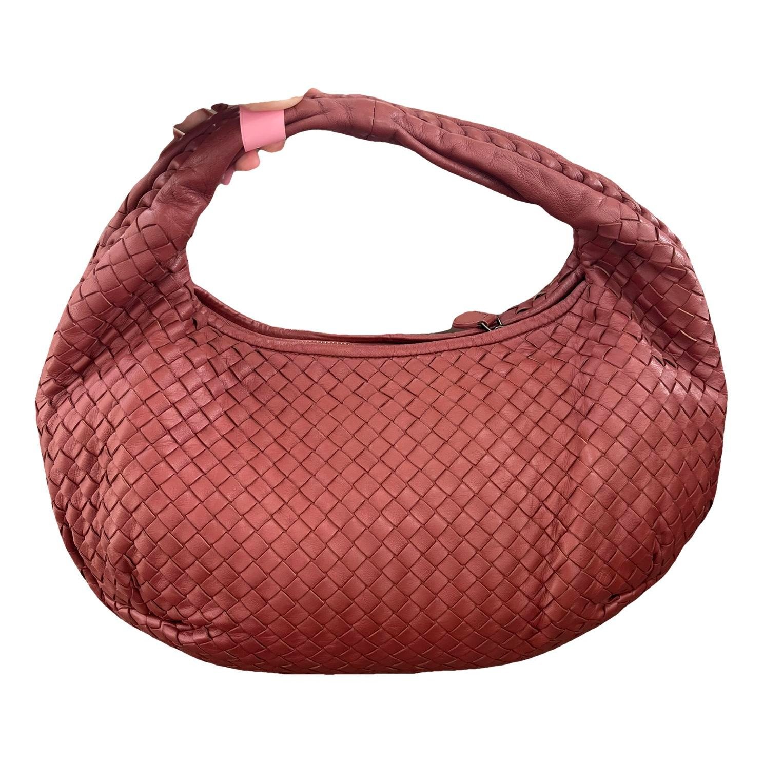 Jodie Padded leather handbag