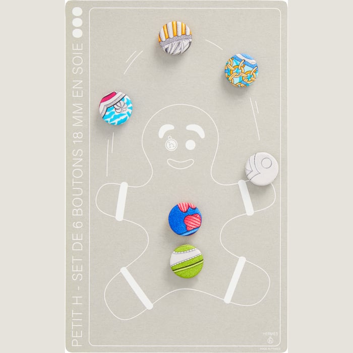 Random Set Of 6 Buttons