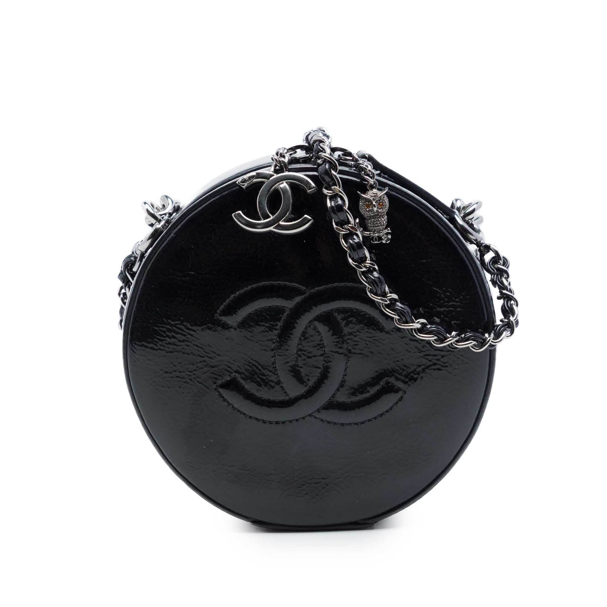 Patent leather handbag