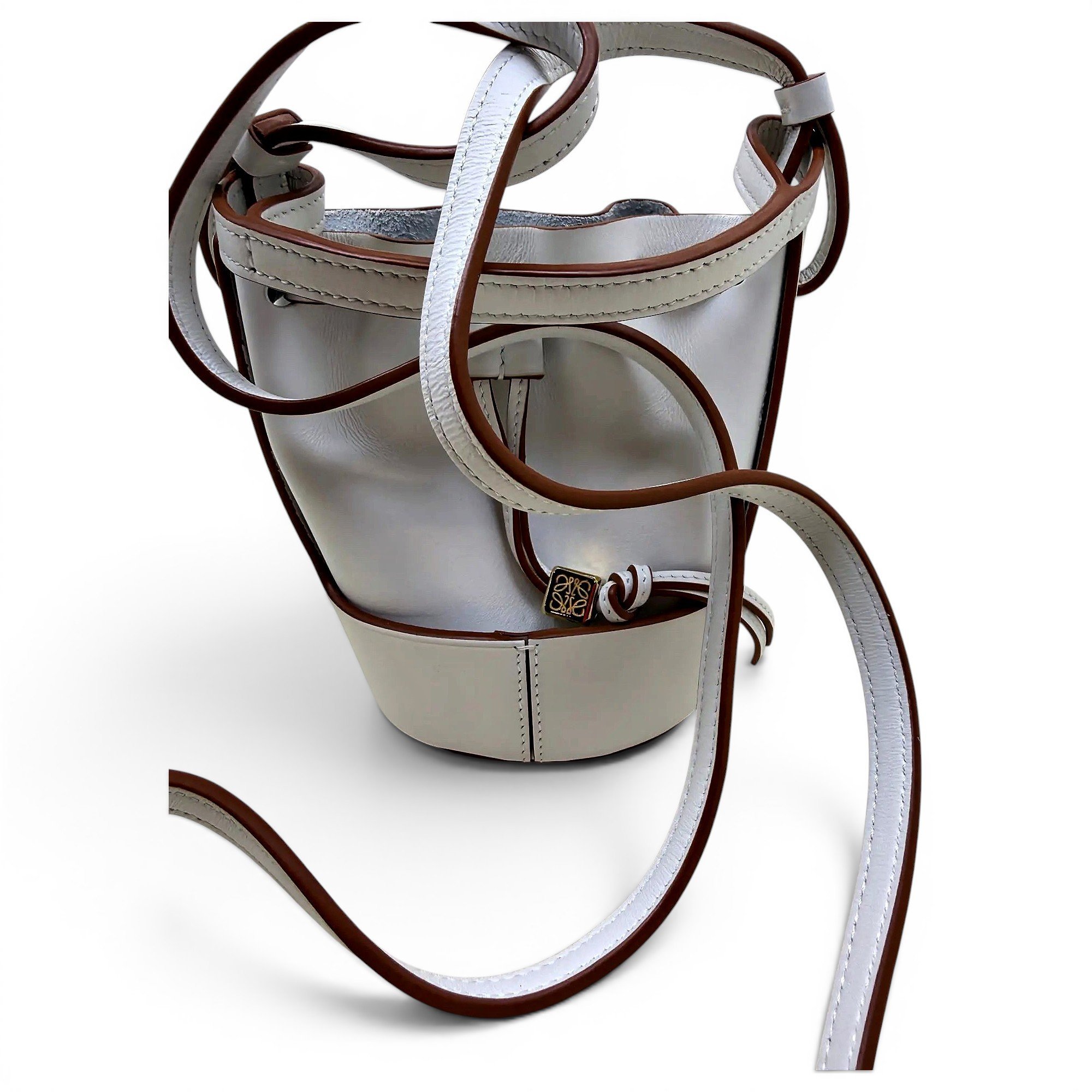 Balloon leather crossbody bag