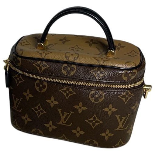 Vanity leather handbag