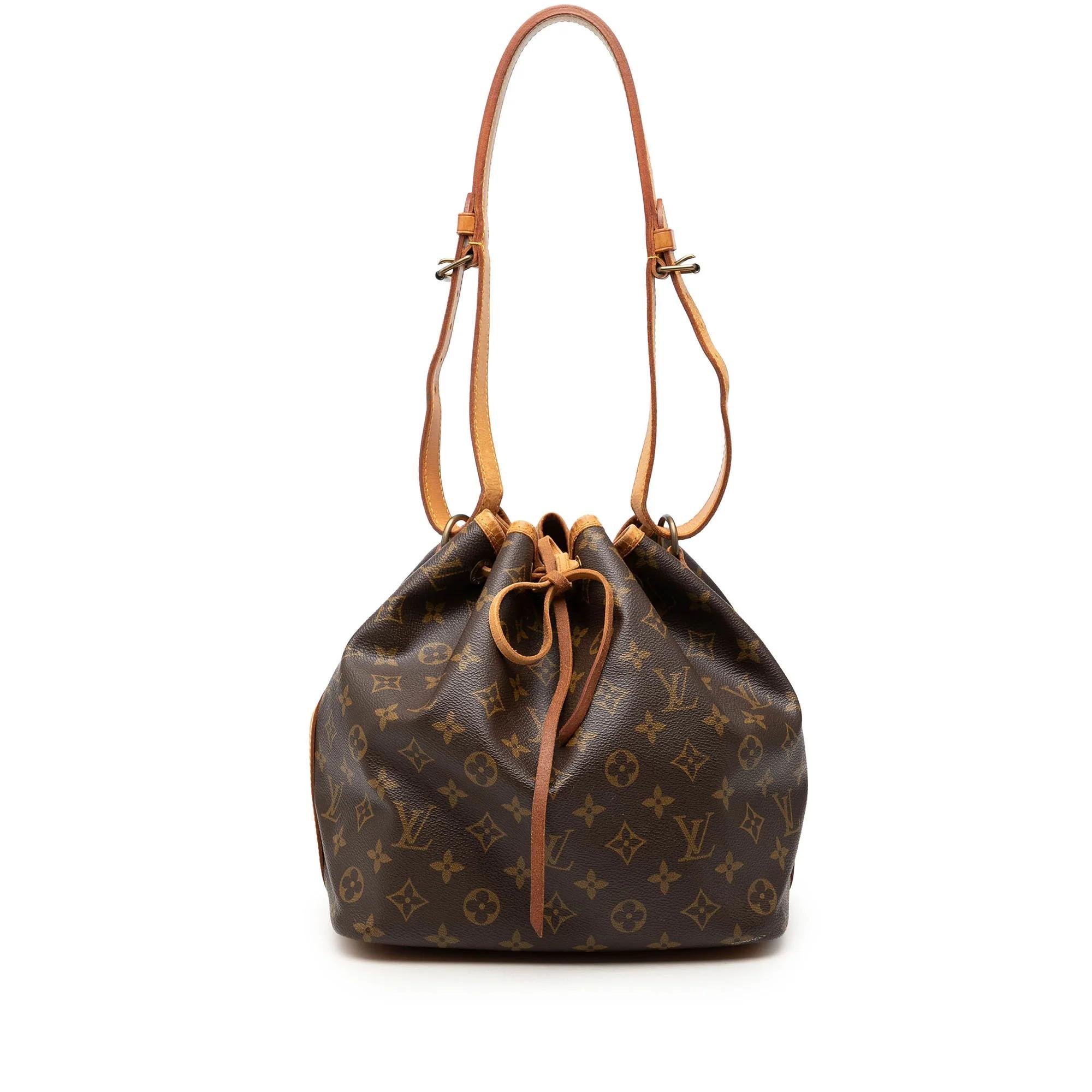 Bucket leather bag