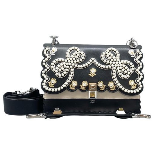 Kan I leather handbag