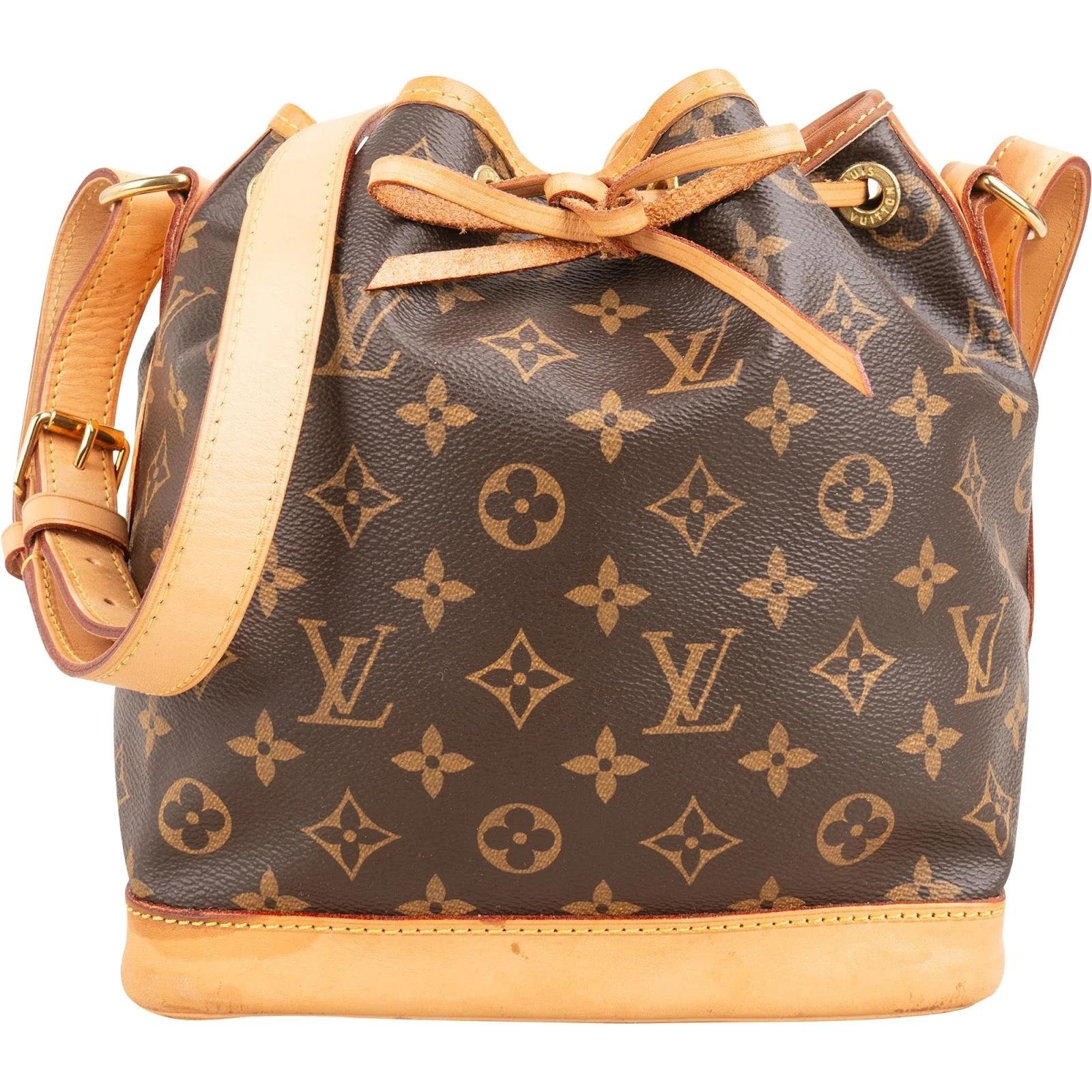 Noé leather crossbody bag