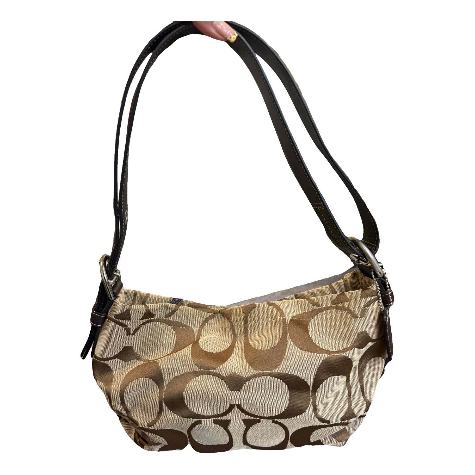 Carly leather handbag