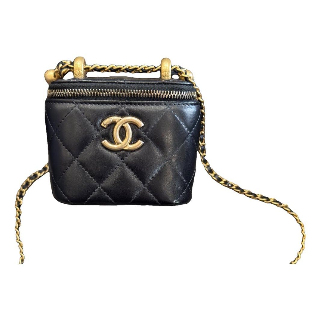 Trendy CC Vanity leather handbag