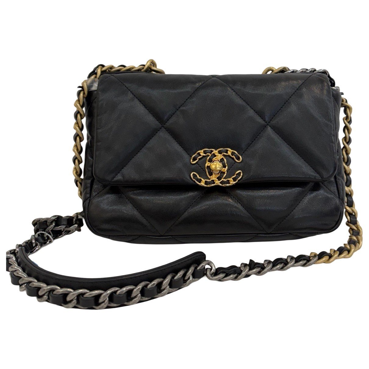 Chanel 19 leather handbag
