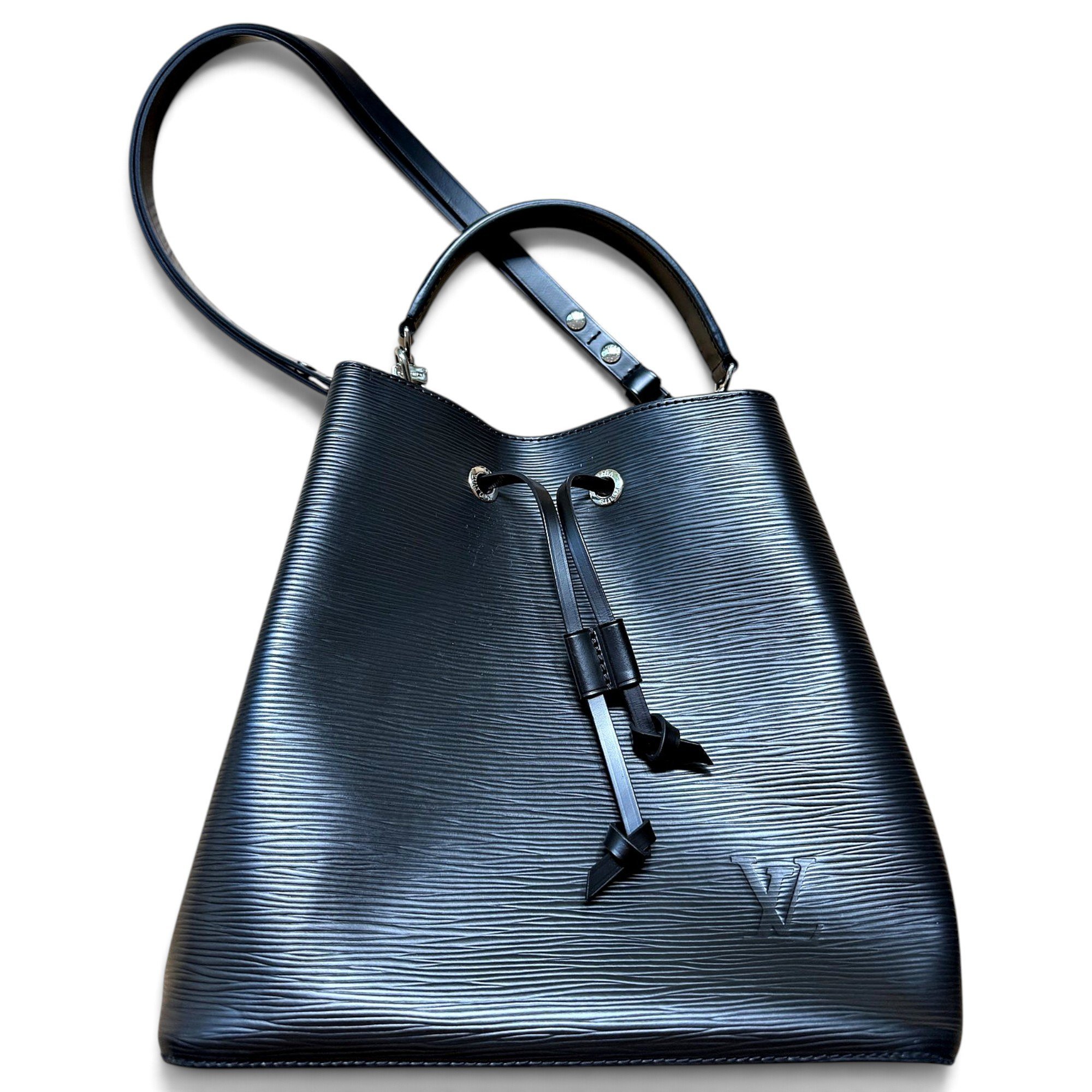 NéoNoé leather bag