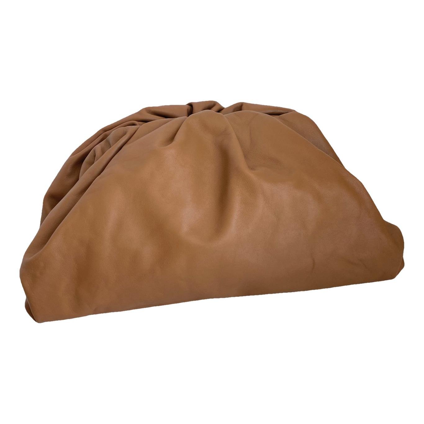 Pouch leather handbag