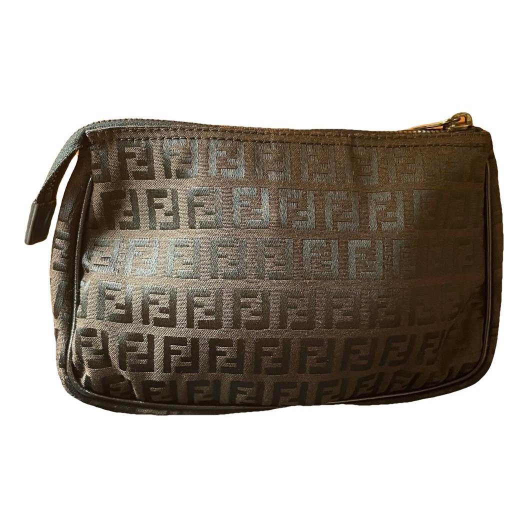 Cloth clutch bag