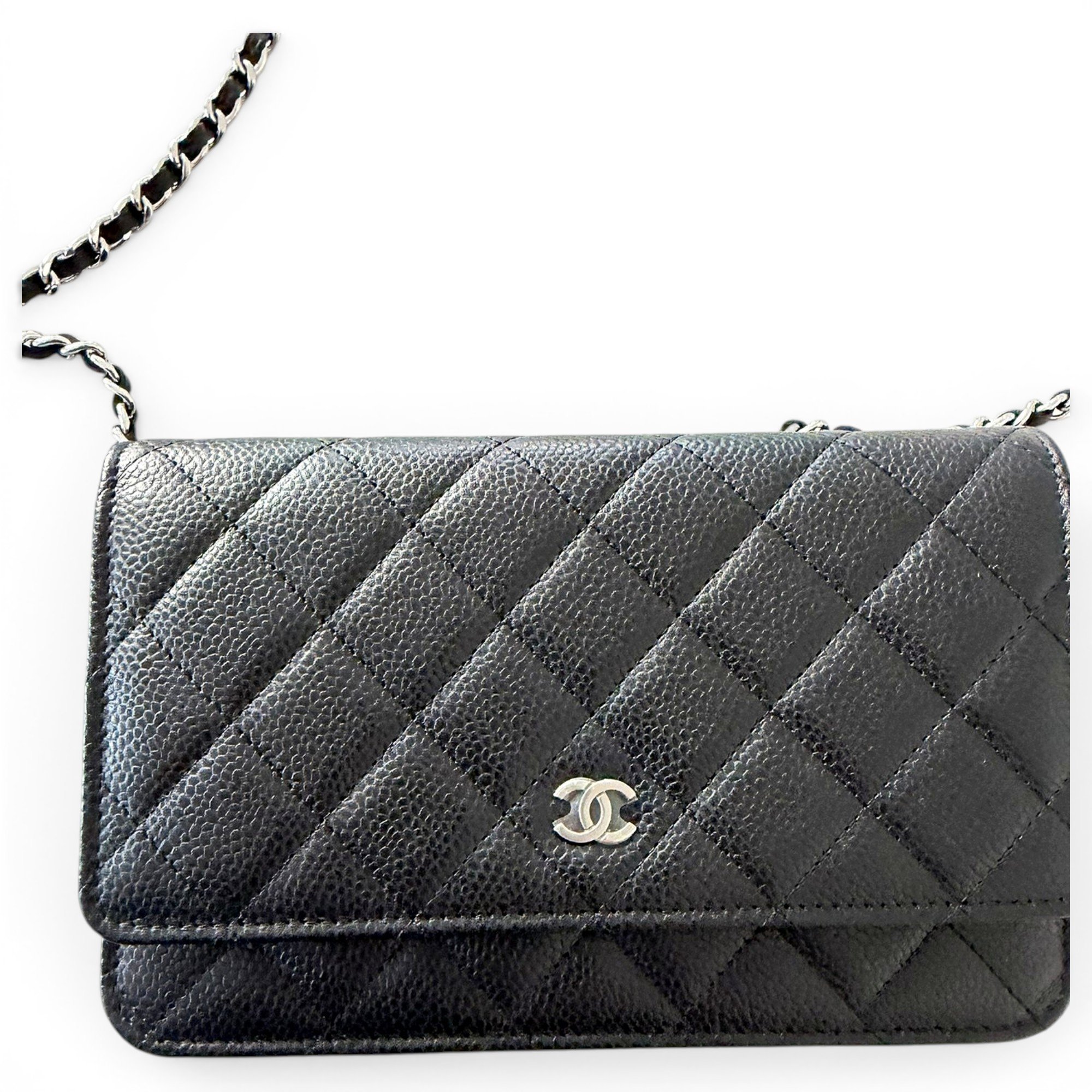 Wallet On Chain Timeless/Classique leather crossbody bag