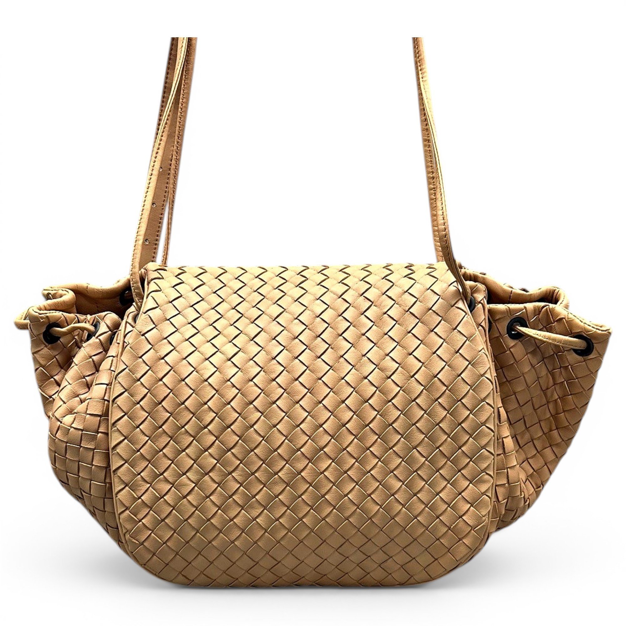 Veneta leather handbag