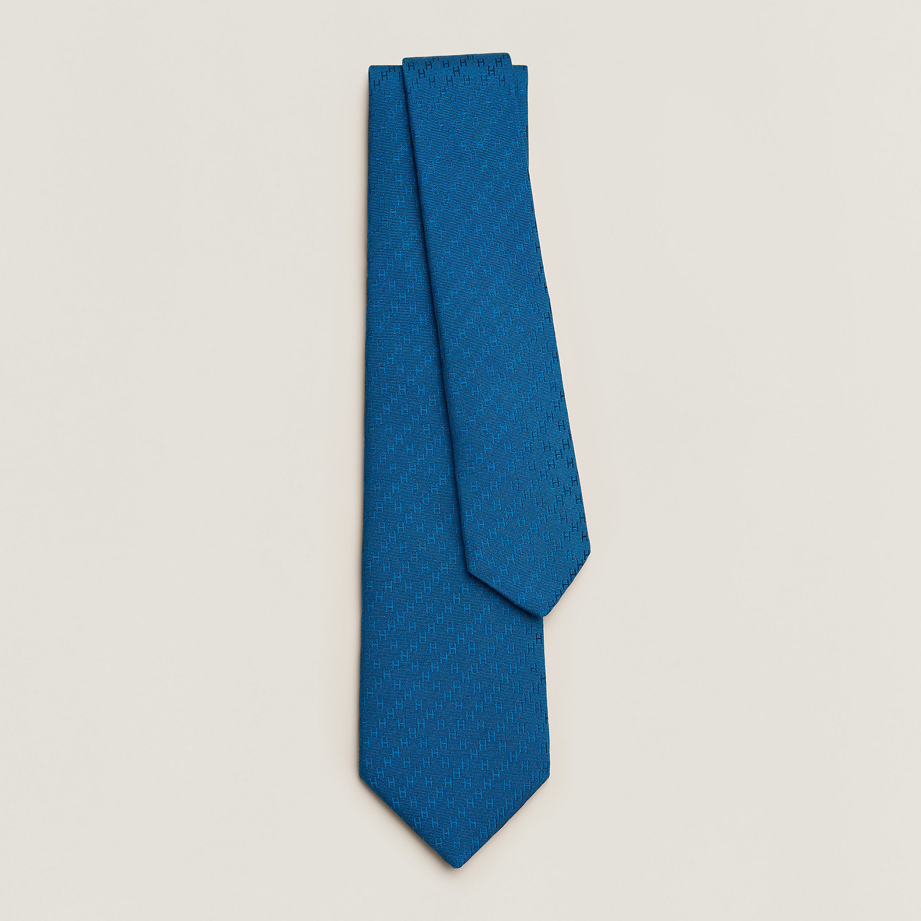 Faconnee New H tie