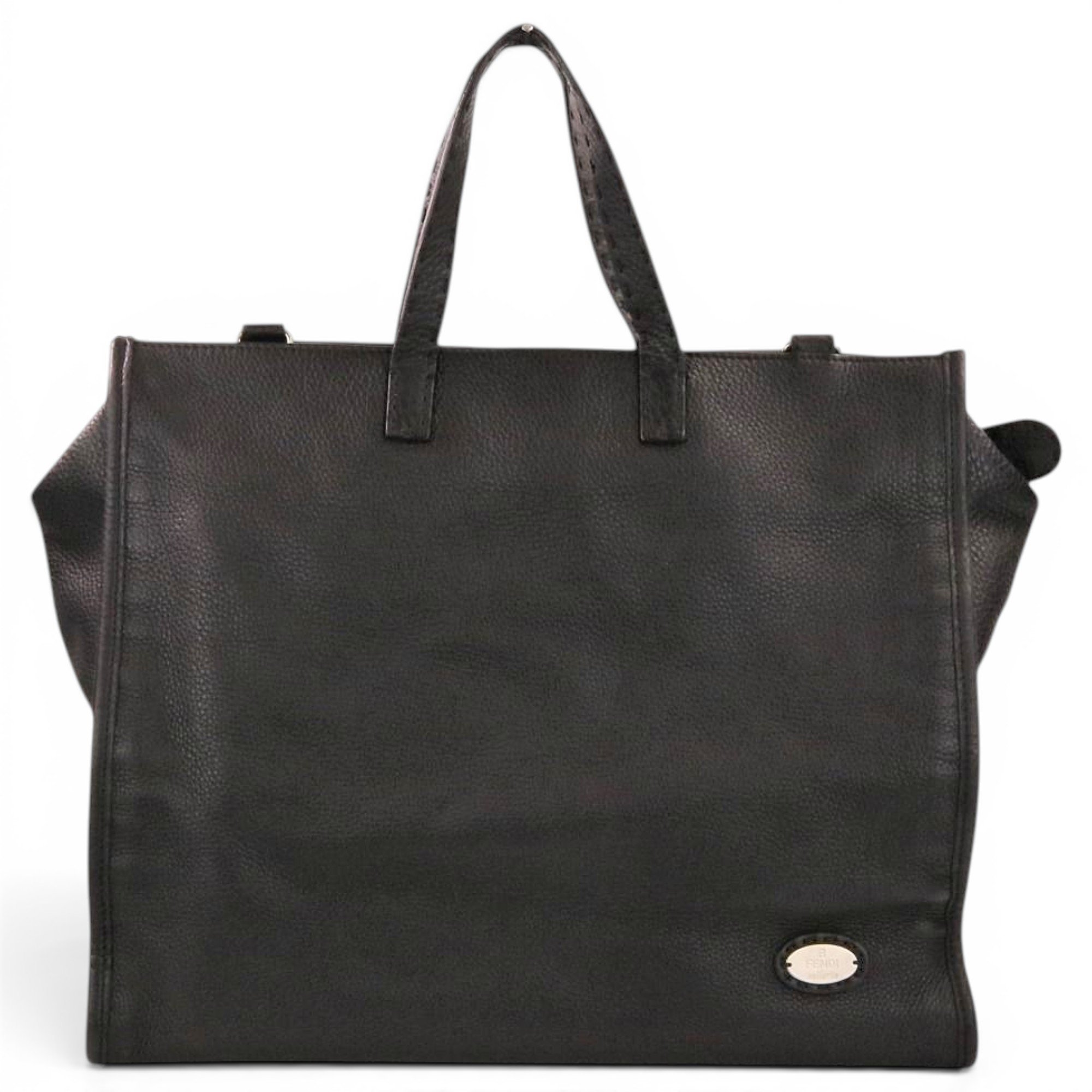 Pocket leather tote