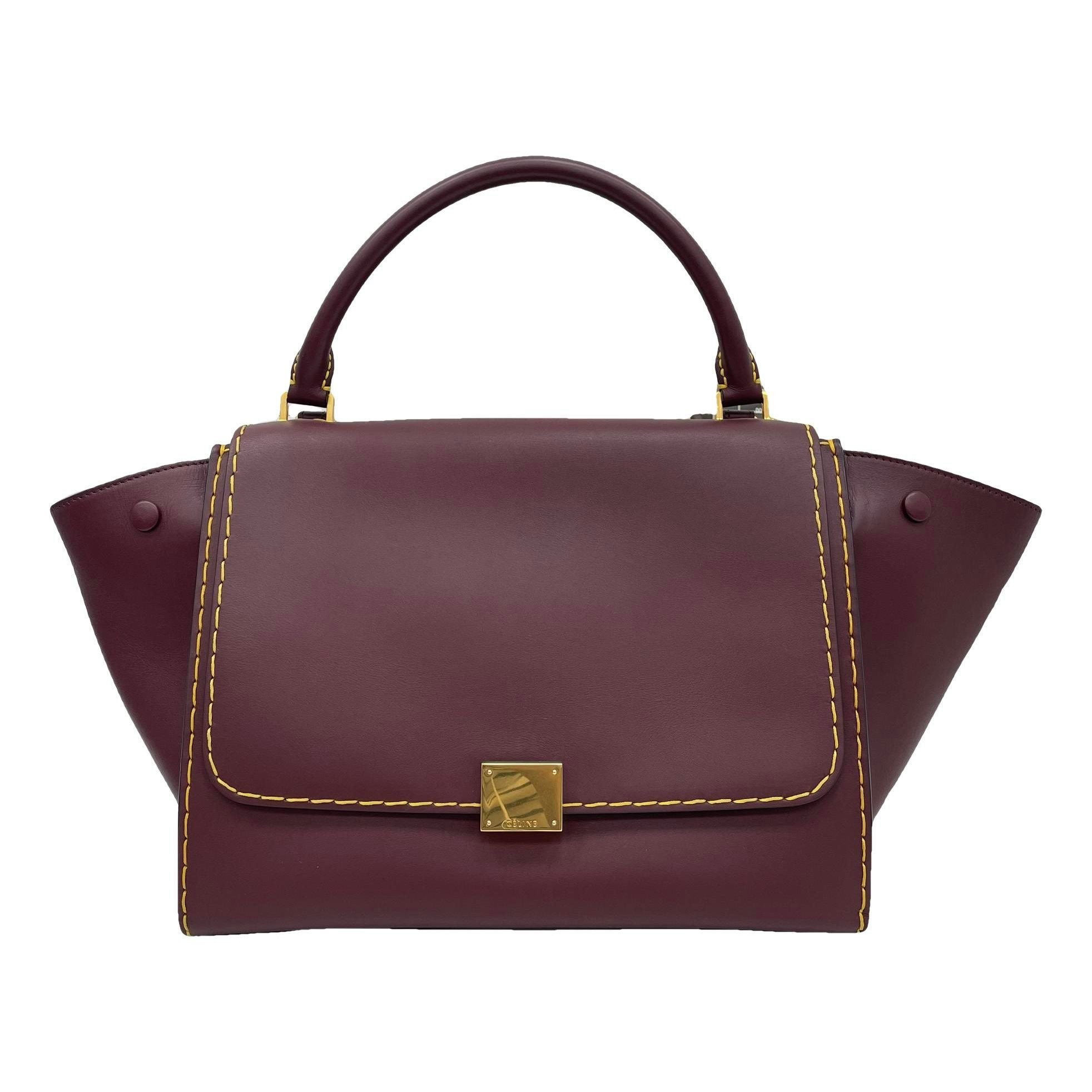 Trapèze leather handbag