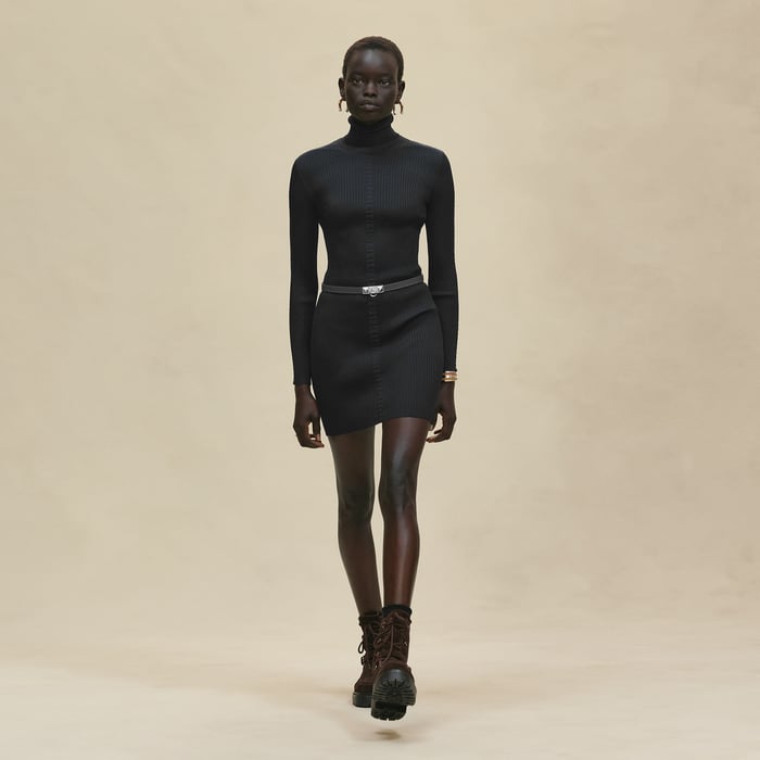 Noir Long-sleeve Short Dress