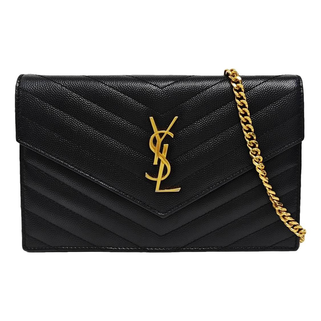 Envelope leather handbag