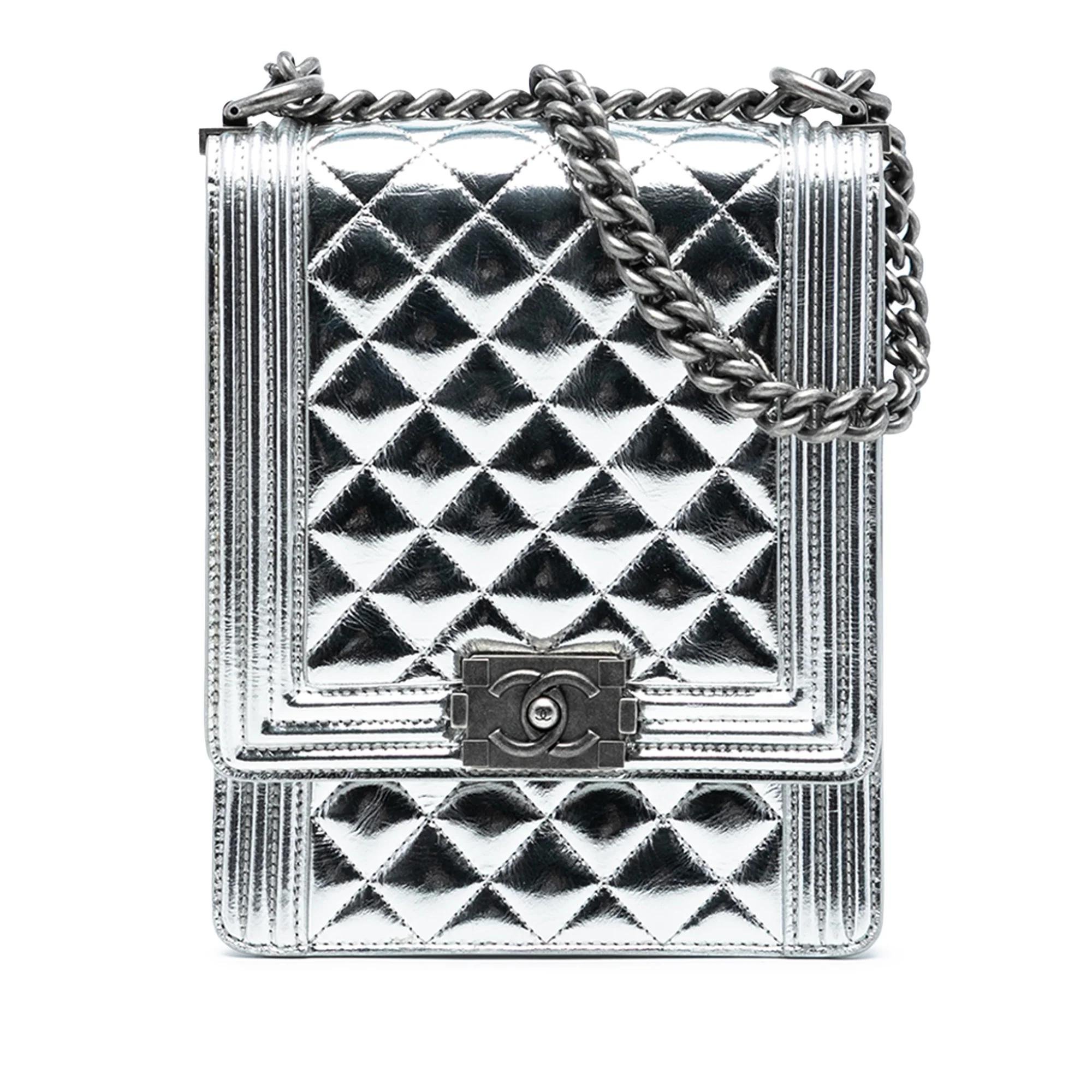 Chanel Boy leather crossbody bag