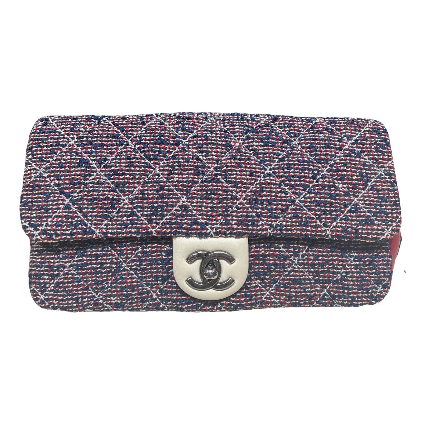 Timeless/Classique leather crossbody bag