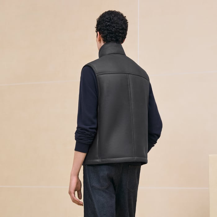 Noir Reversible Vest