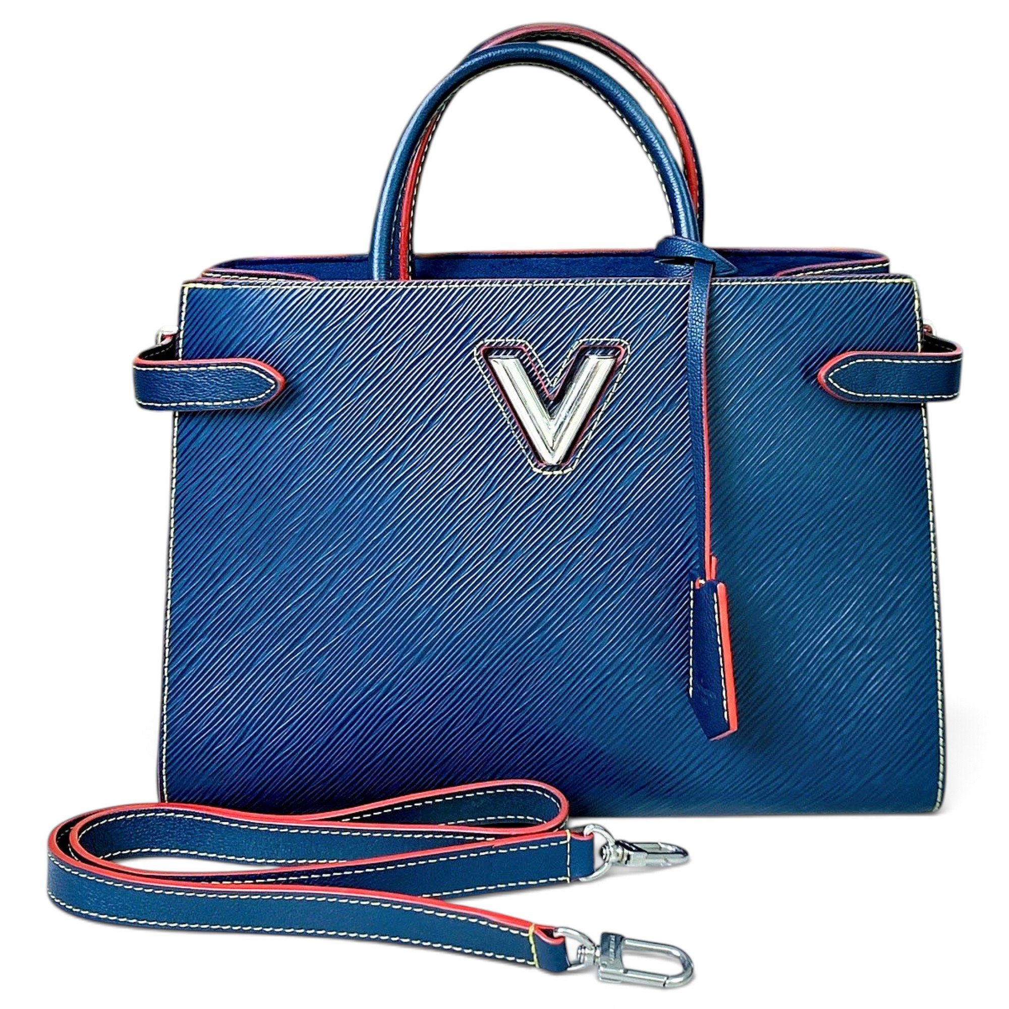 Twist leather tote