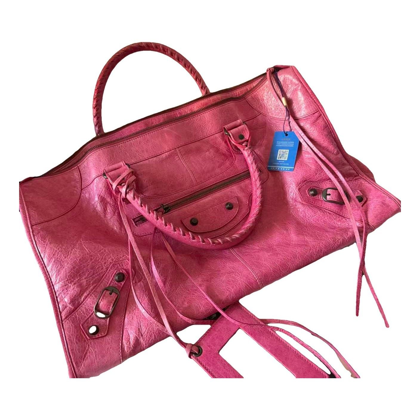 Leather handbag