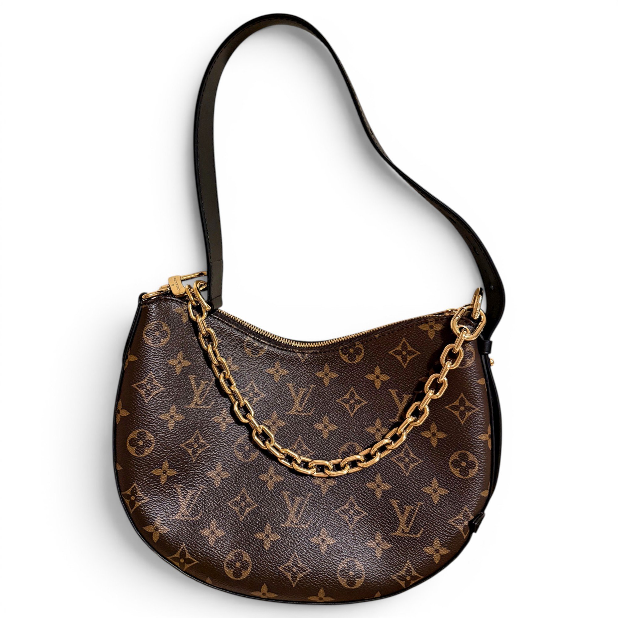 Loop leather handbag