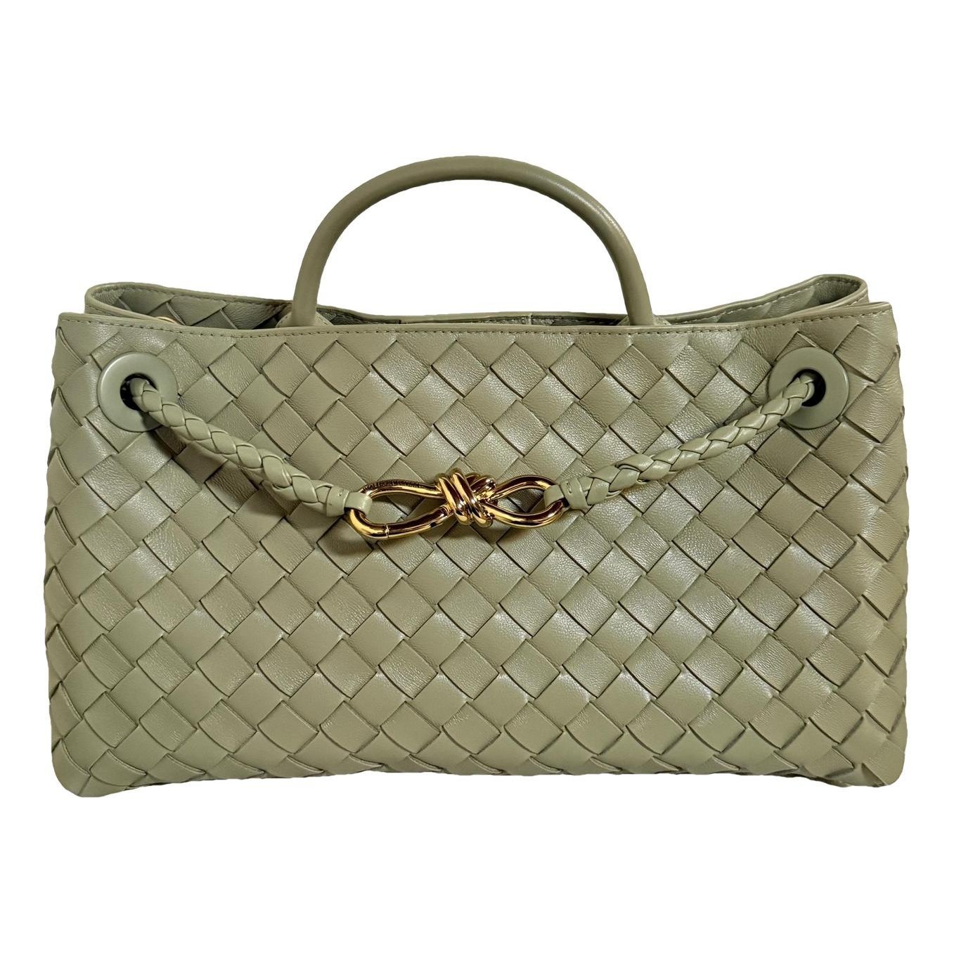 Bottega Veneta Andiamo leather handbag