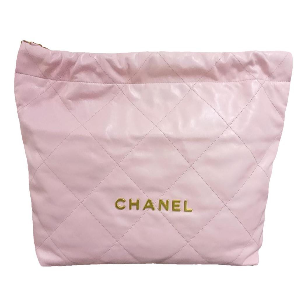 Chanel 22 leather handbag