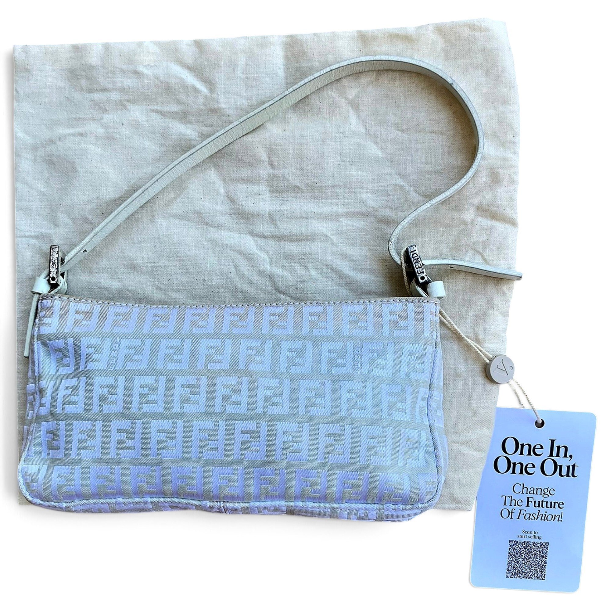 Baguette cloth handbag