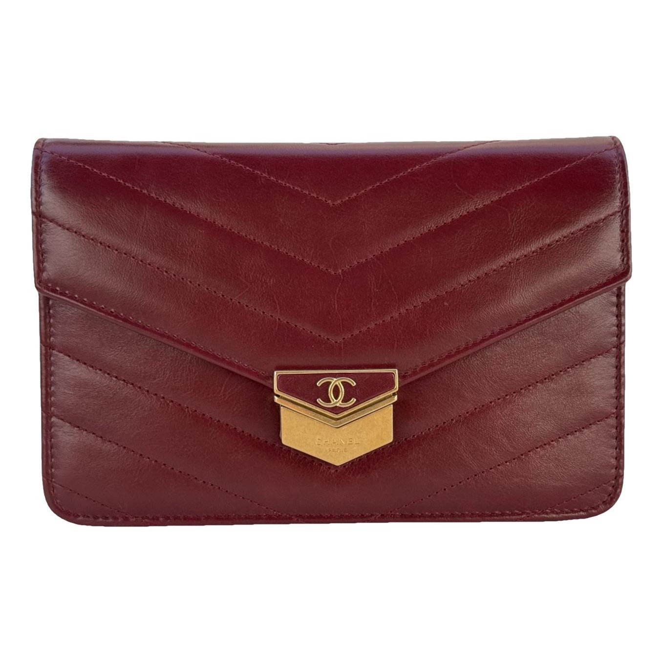 Wallet On Chain leather crossbody bag